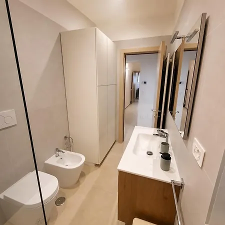 La Casa Di Bacco * برينديسي